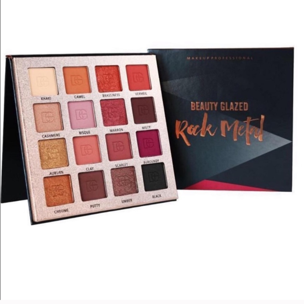 Beauty glazed cruelty free babe🤍🦄🦩